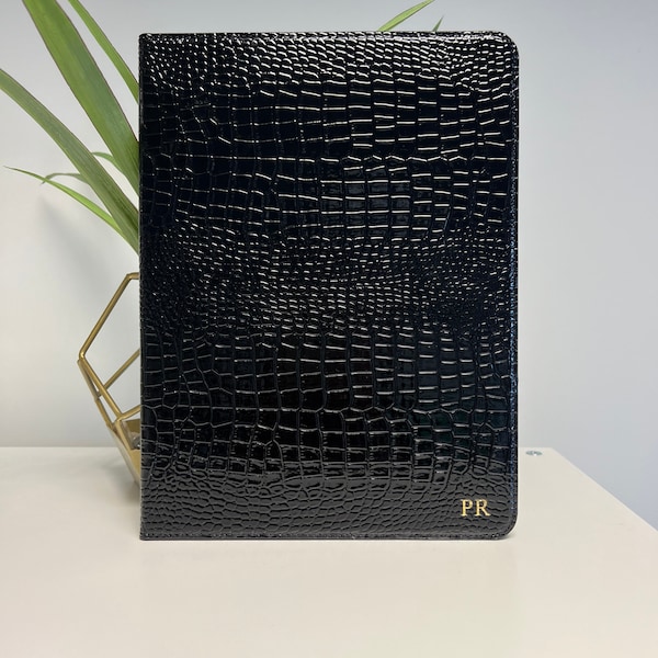 iPad Air 2020/2022 10.9” 4th gen & 5th gen black PU Croc leather case | personalised with any name or initials | iPad cover | tablet cover|