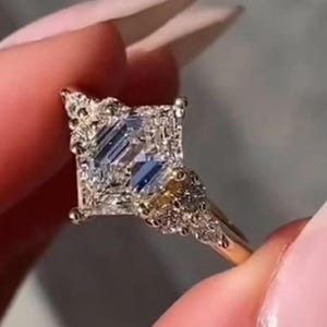 3 CT Elongated Hexagon Cut Moissanite Engagement Ring 14K Gold Cluster Ring Wedding Anniversary Proposal Ring For Women Promise Ring.