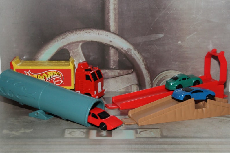 mcdonalds hot wheels 1998