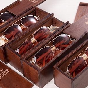 Gepersonaliseerde zonnebril en flesopener in Groomsmen Gift Box Set, Groomsmen Gifts, Groomsmen Voorstel, Groomsman Gift, Best Man Gift
