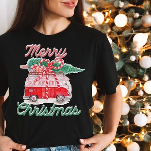 Merry Christmas Truck Red Truck Shirt Camisa del árbol de Navidad Feliz Navidad Navidad Matching Family Shirt Christmas Truck Family Shirt