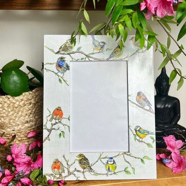 British bird decoupaged photo frame, wildlife picture frame, shabby chic home decor