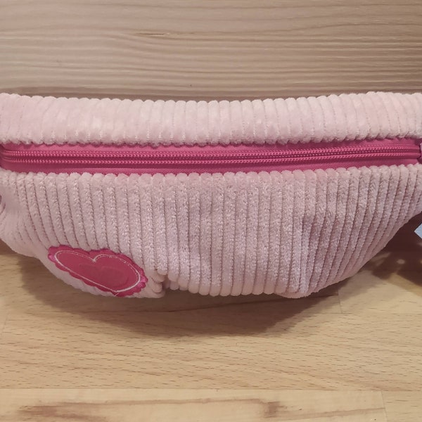 Bauchtasche Hipbag Tasche Umhängetasche Crossover Kinder Mädchen Handmade Breitcord Cord Rosa Pink Herz Sticker