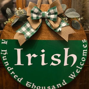 Irish, St Patrick’s Day, wooden Door Hanger, Wooden Wreath, Welcome, Housewarming Gift, Wooden Sign, Round, Bow, Circle,