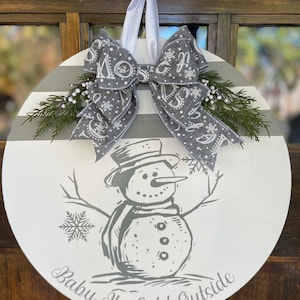 Snowman, Winter, Door Hanger, Gray and White, Winter Decor, Chic, Home Decor, Front Door, Porch Decor, Front Porch, Seasonal, Winter, Sign