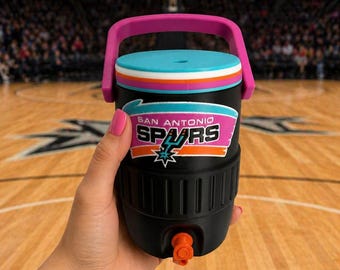 San Antonio Spurs 3D Gedruckt Dosenkühler | Kundenspezifischer Sportgetränkehalter, Spieltagzubehör