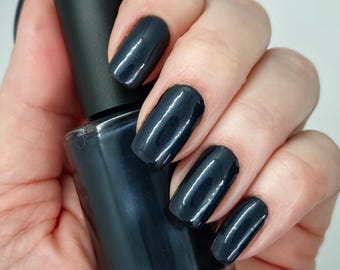 Black Pearl: Black Nail Polish Hand Mixed by Gr8 Nails