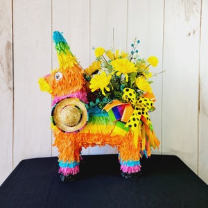 Mexican Theme Party Striped Backdrop Fiesta Cinco De Mayo Paper Flowers  Background Party Decoration for Cake Table Decor Photo Booth 8X6FT 071
