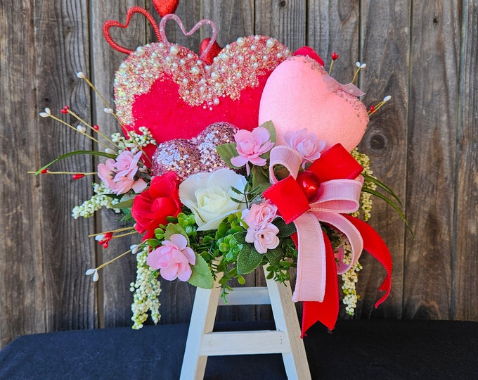 Valentine Centerpiece, Valentine Heart Decor, Valentine Table