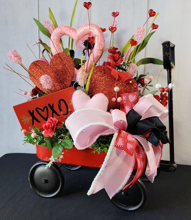 Valentine Centerpiece Valentine Decor Red Wagon Centerpiece Etsy
