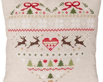 PRINTED Cross Stitch Kit- Scandi Reindeer Heart Cross Stitch Kit, Christmas Cross Stitch Embroidery Kit, Stamped Cross Stitch Needle art.