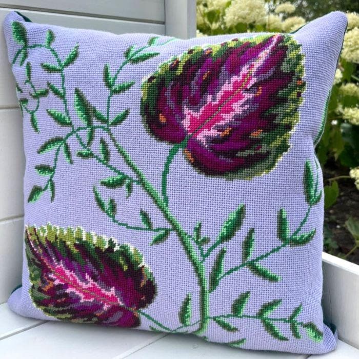 Heirloom Needlepoint Collection クッション Heirloom Needlepoint