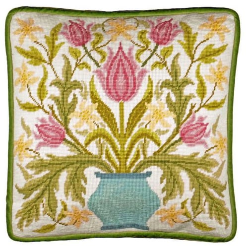 William Morris sierkussen Strawberry Thief Embossed Olive - De Kussenwinkel