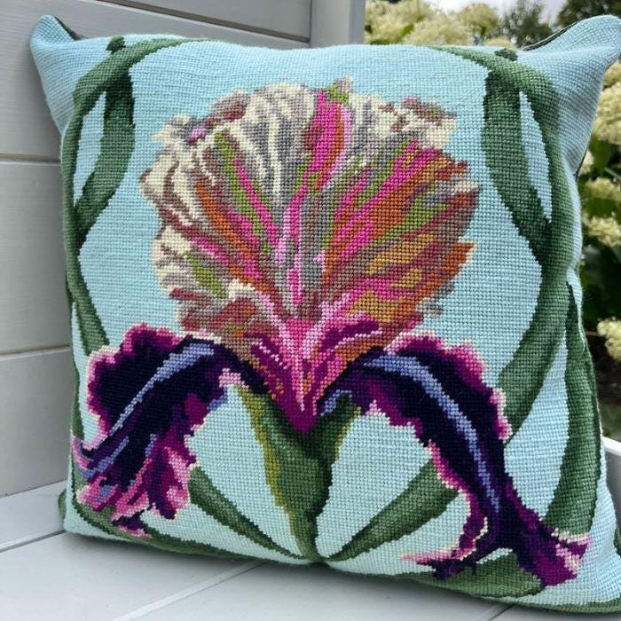 Heirloom Needlepoint Collection クッション Heirloom Needlepoint