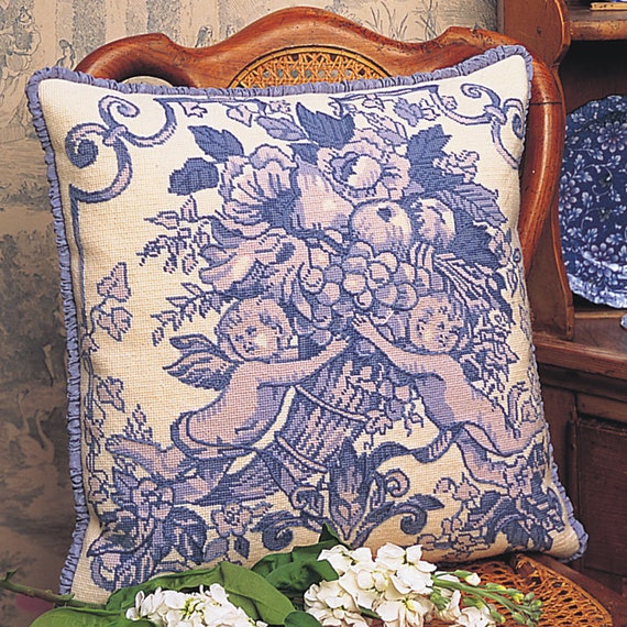 Terracotta Kelim Glorafilia Tapestry//Needlepoint Kit