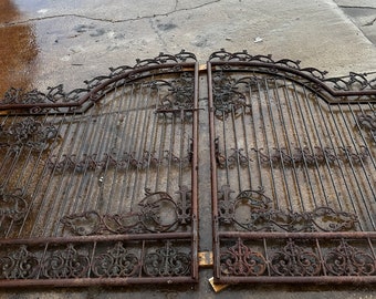 ORNATE DRIVEWAY GATE | wrought iron | steel