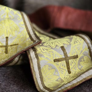 PASTORAL ETOLE in Stoff reich mit Bullion Metallgeflecht verziert, antike Geistlichkeit Stola Damast-Seide