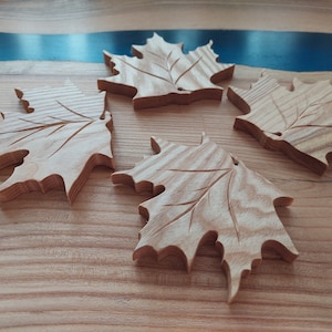 Handgeschnitzte Untersetzer aus Holz, Blätter-Untersetzer, Natur-Untersetzer, 4er-Set, Ahornblatt-Untersetzer, Wohnzimmer-Couchtisch-Dekoration, Toronto Maple Leafs