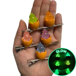 Glow In The Dark Assorted Dino Egg Sprout Clips 5-PC Set | Rave Sprouts - Festival Trinkets - Rave Accessories - Hair Clips - Hat Clips