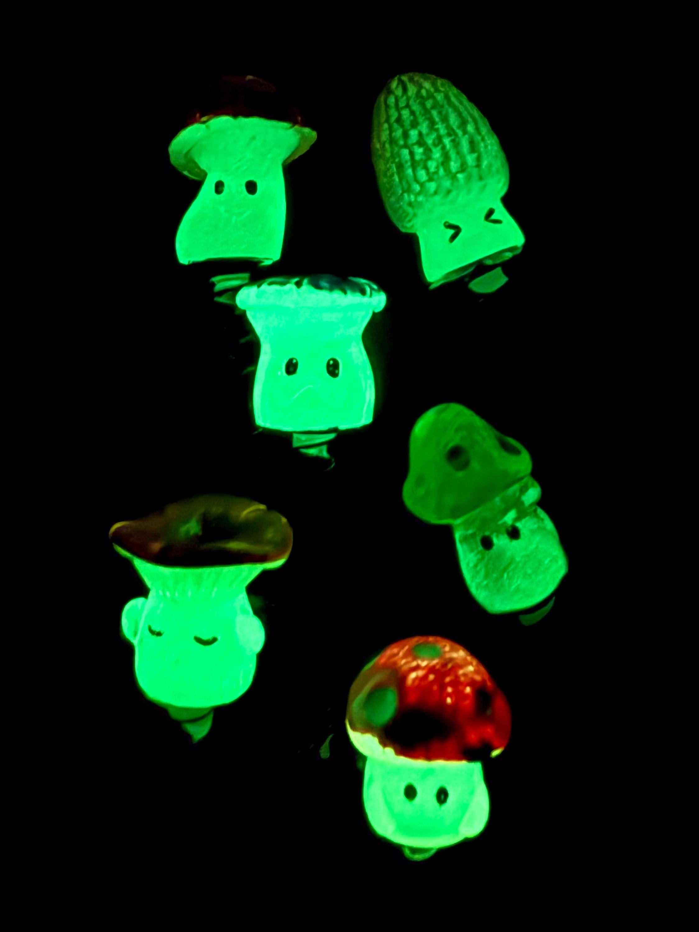 Sprout Pin Rave Happy Shrooms Glow in the Dark Sprout Clips 6-PC Set | Rave Sprouts ...