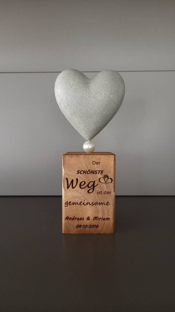 Betonherz Hochzeitsgeschenk Geschenkidee personalisierbar Etsy.de