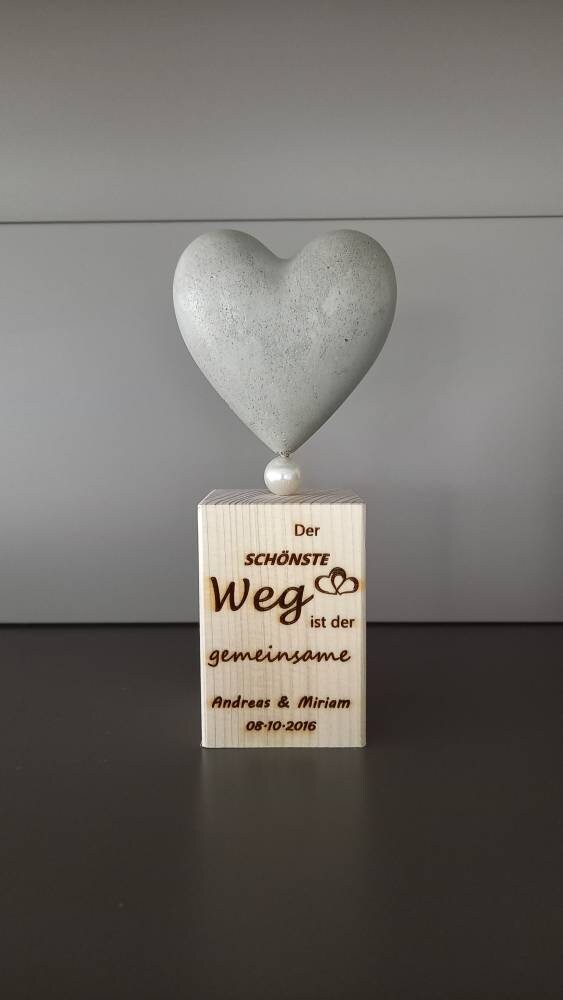 Betonherz Hochzeitsgeschenk Geschenkidee personalisierbar Etsy.de