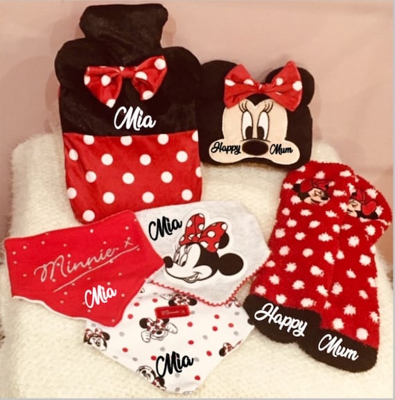 Cadeau naissance bebe maman personnalise Minnie Disney bouillotte chaussettes bavoir masque yeux