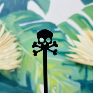 Pirate Skull Acrylic Stir Stick: Tiki Bar Drink Swizzle - Set of 4