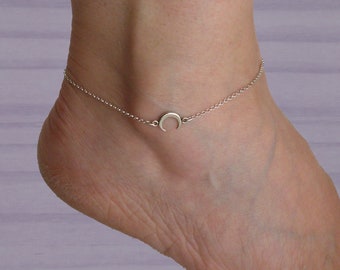 Cavigliera in argento sterling a forma di luna capovolta