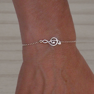 Sterling silver musical note bracelet, Treble clef, Music note bracelet, Silver bracelet, Adjustable bracelet