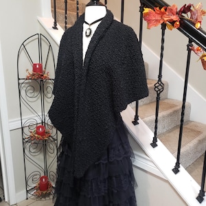 Vintage Handmade Black Gothic Victorian Boucle Capelet