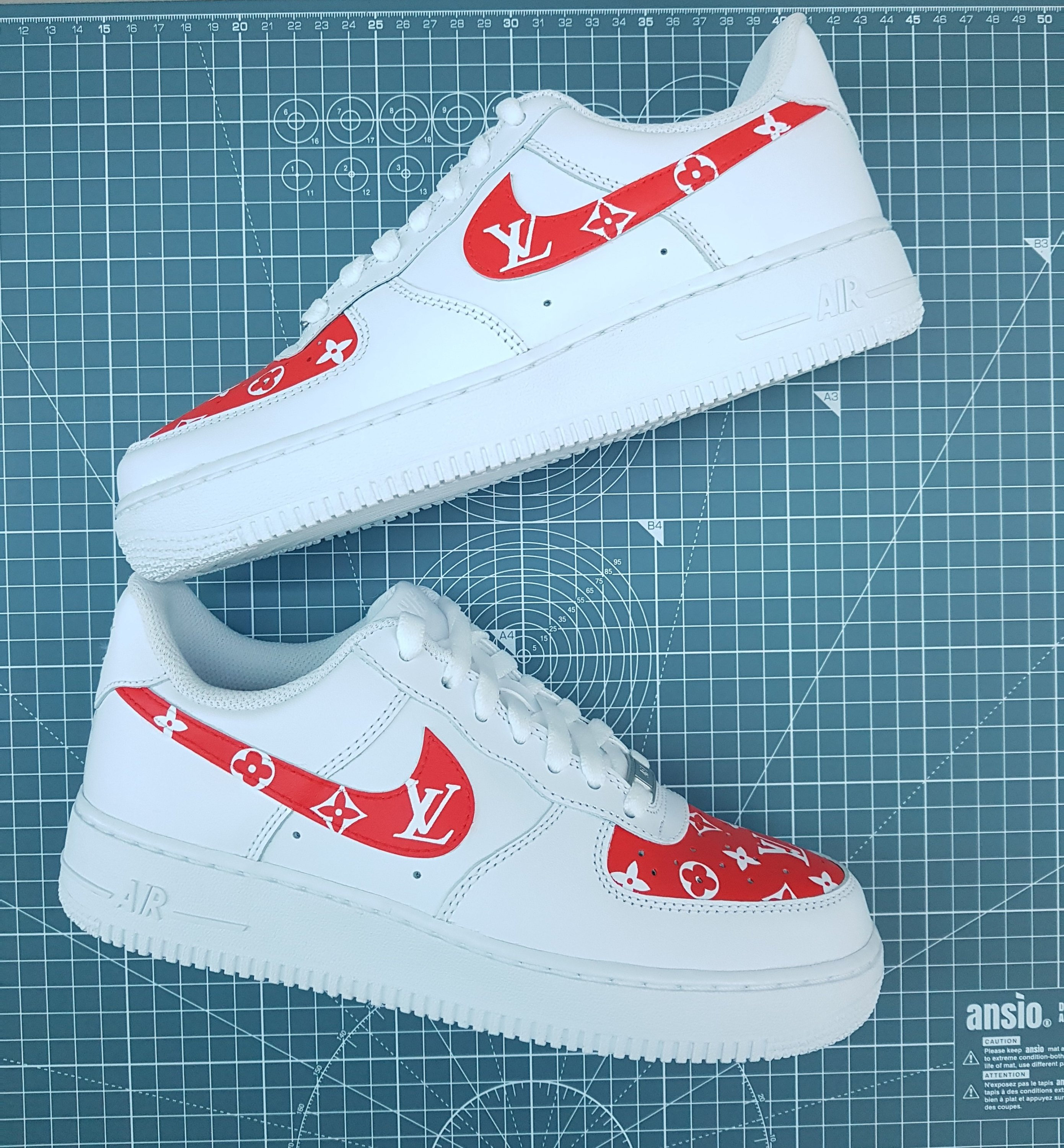 Louis Vuitton Drippy Custom Nike Air Force 1 - molekula Bolesna osoba ...