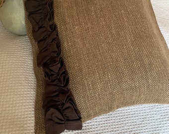 Funda de almohada de arpillera con volantes, decoración rústica de granja