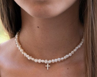 Pearl Necklace with Cross - Beaded Choker Necklace - Pearls Choker Necklace With Small Cross - Gifts For Her - Cross Jewelry