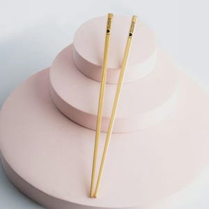 Personalized Chopsticks With Engraving - Engraved Sushi Chopsticks - Custom Engraved Chopsticks - Dinnerware Gift -  Unique Gift for Foodies