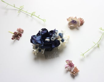 Hair Comb Navy,  for Wedding, Blue Floral Comb, Mini Hair Comb, Bridal Hair Comb,, Bridesmaid, Something Blue,