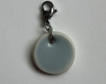Silver Blue Glazed Porcelain Progress Keeper for Knitting or Crochet