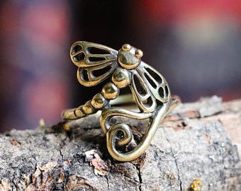 Dragonfly Ring | Brass | Adjustable