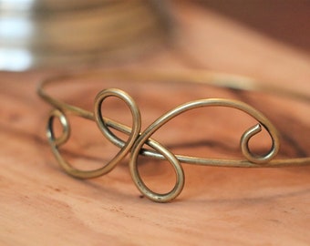 Knotted Armlet | Brass Armband | Bracelet | Bangle