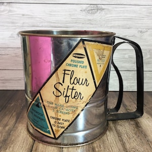 Vintage Flour Sifter, 5 cup Androck chrome plate flour sifter No 353x, Vintage Flour Sifter