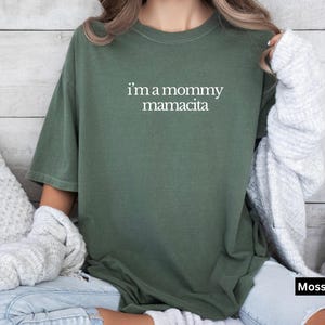 Ich bin eine Mama Mamacita T-Shirt | Neue Mutter Geschenk, Mama Sweatshirt, Mama zu Geschenk, Mama zu Shirt, Schwangerschaftansage, Baby offenbaren Shirt, Mama T-Shirt