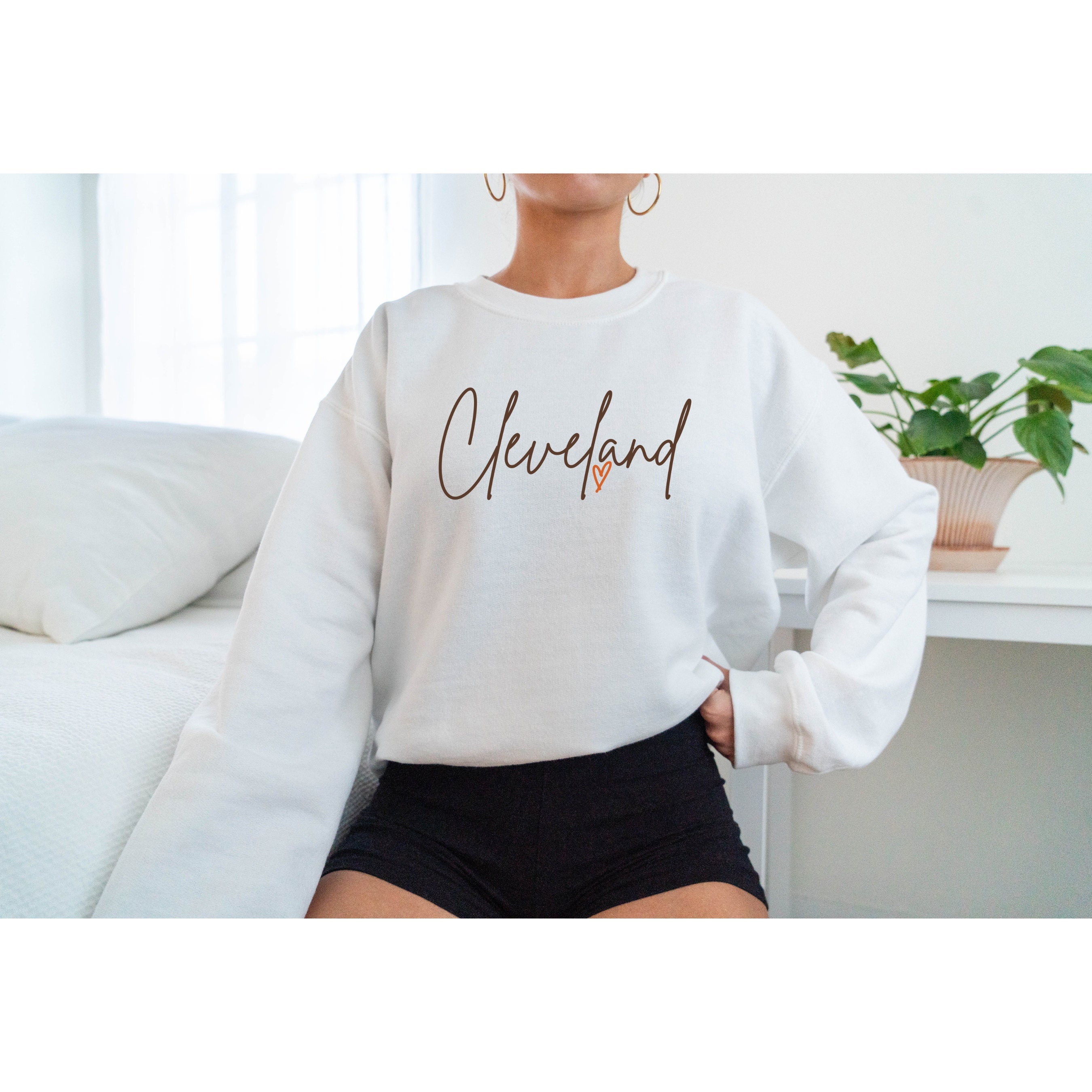 ️‍🔥 Vintage Cleveland Cavs Sweatshirt - Store Cloths
