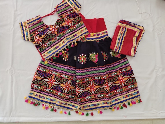 traditional lehenga for baby girl