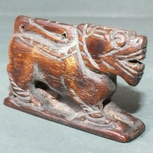 Fine Old Wooden Tiger Amulet Charm Pendant Thailand