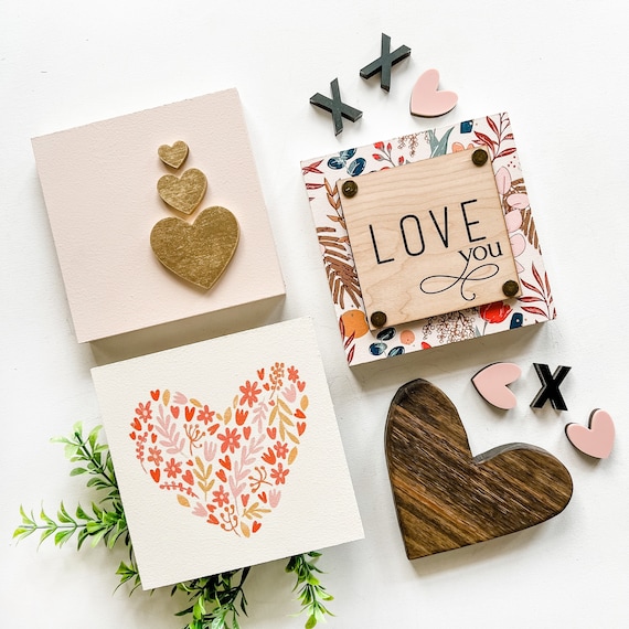Valentines Day Mini Signs, Tiered Tray Sign, Valentines Decor, Tiered Tray Ideas, Valentines Day Wood Sign, Valentines Gift Ideas, Mini Sign