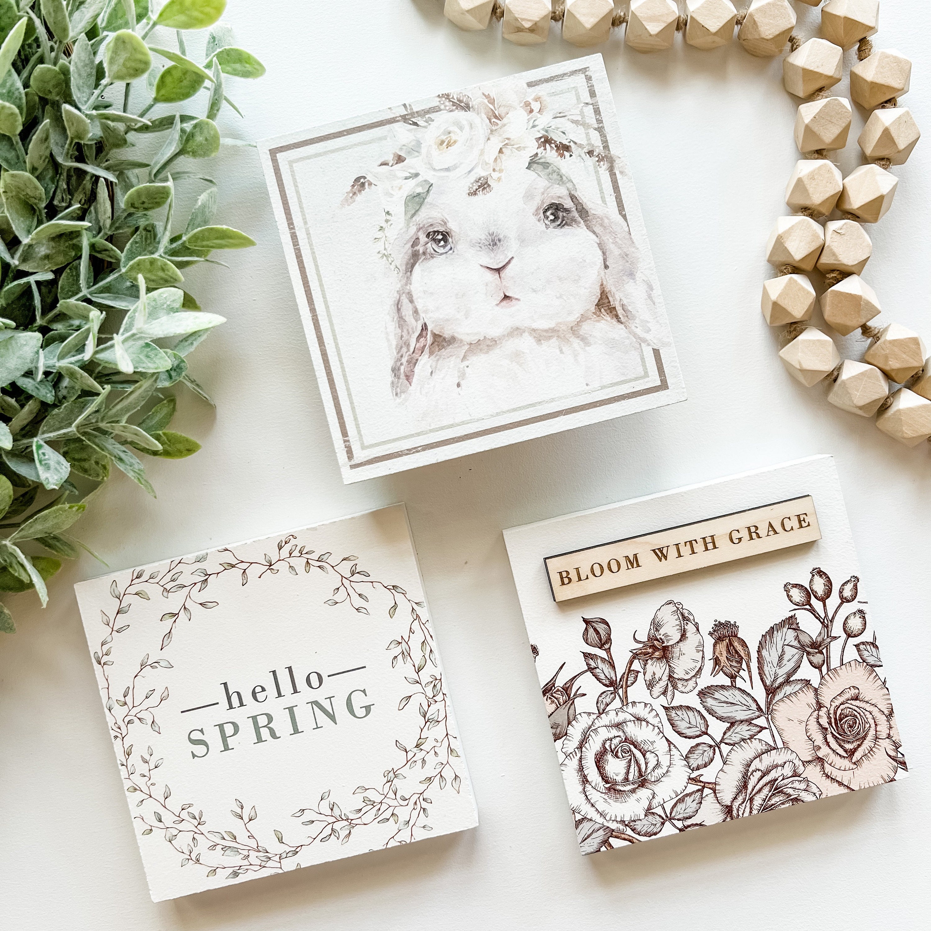 Spring Mini Signs, Tiered Tray Sign, Hello Spring, Spring Home Decor, Floral Wood Sign, Tiered Tray Ideas, Spring Wood Sign, Spring Signs