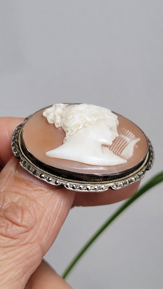 Cameo pendant - image 5