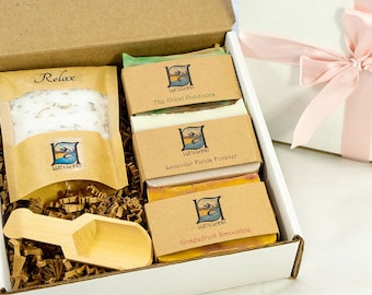 Soap and Salt Gift Set - Made in Canada, All Natural Soap,  Self Care, Aromatherapy, Christmas gift, sisters gift, birthday gift, Vegan