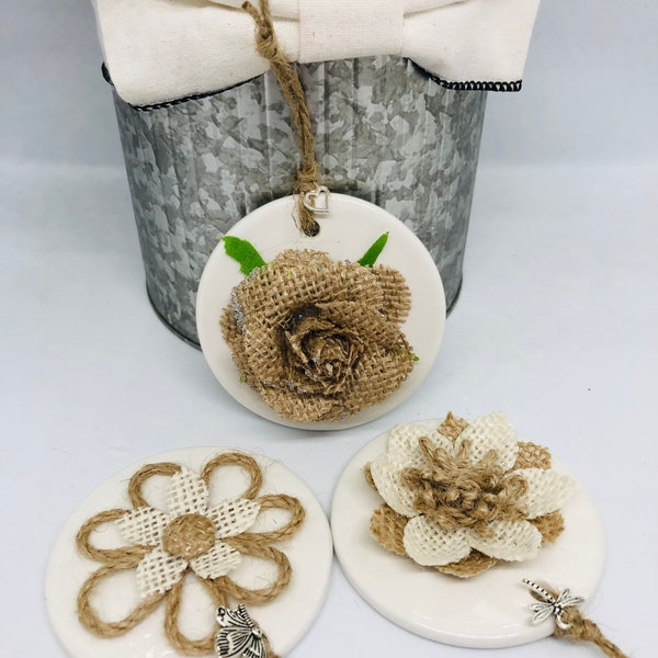 Burlap Floral and Ceramic Circular Ornament Gift Set with Heart Charms