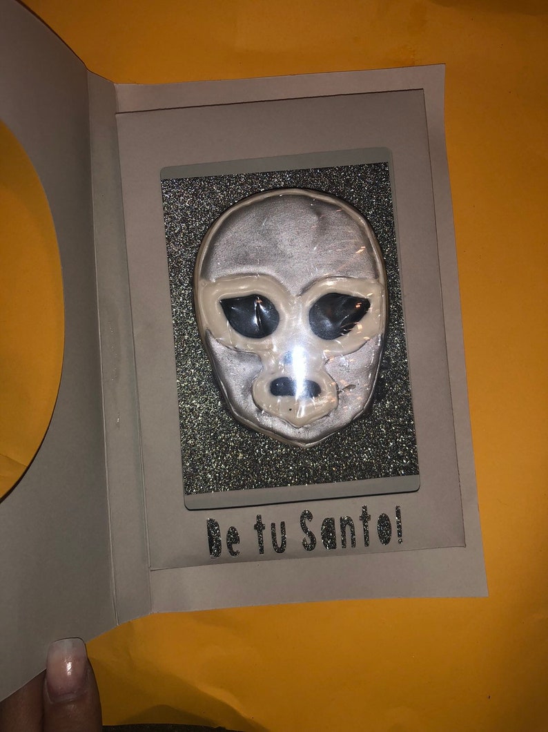 Santo Cookie Card Pi\u00f1ata